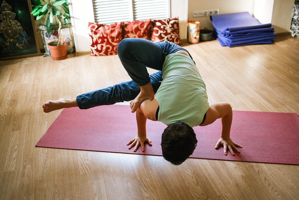 yoga-1146281_960_720